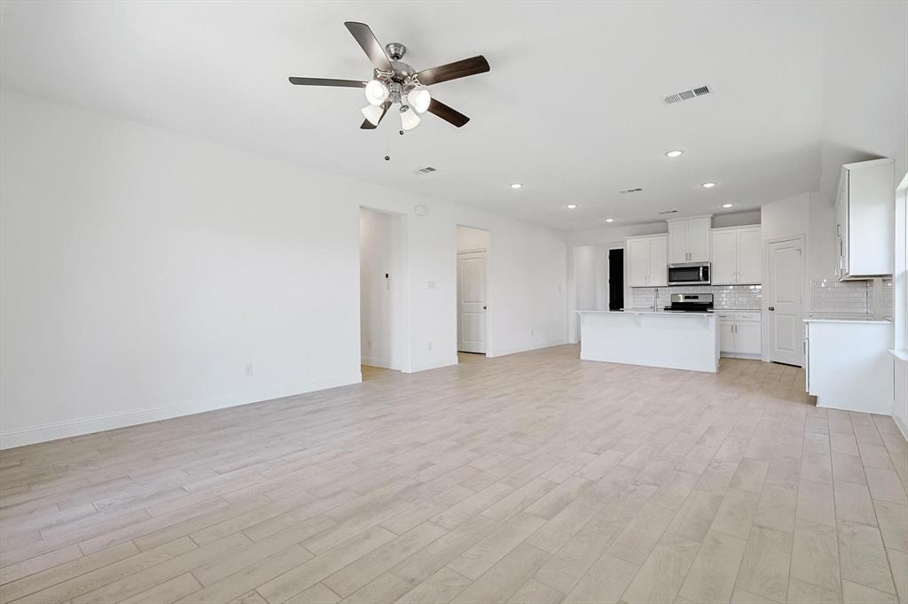 Anacapri Ph 1a - Residential Lease