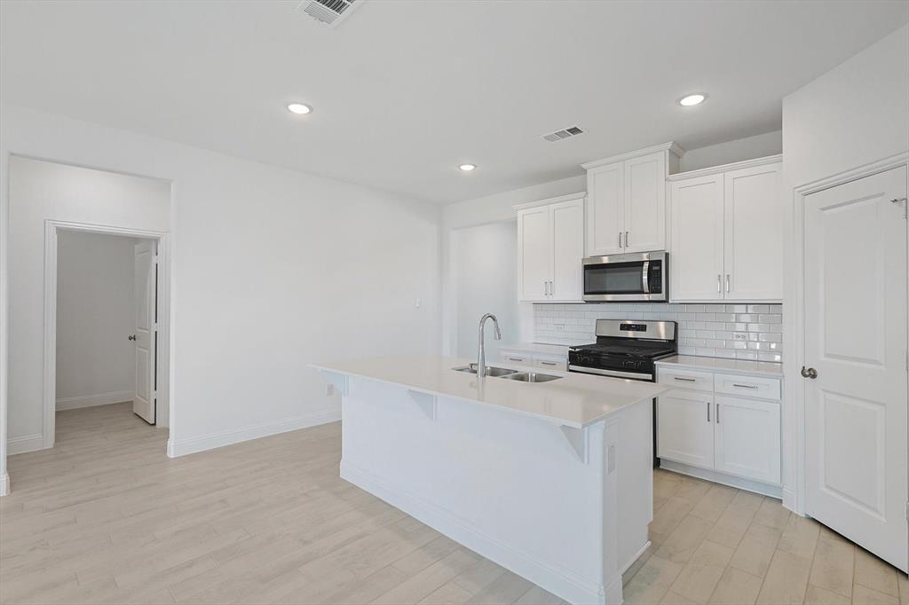 Anacapri Ph 1a - Residential Lease