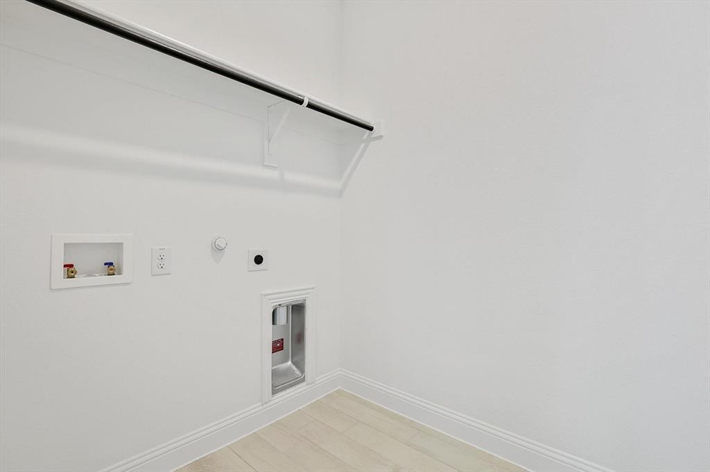 Anacapri Ph 1a - Residential Lease