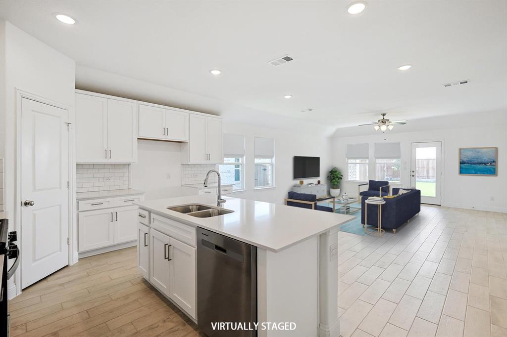 Anacapri Ph 1a - Residential Lease