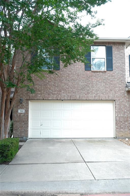 244 Turnberry Lane