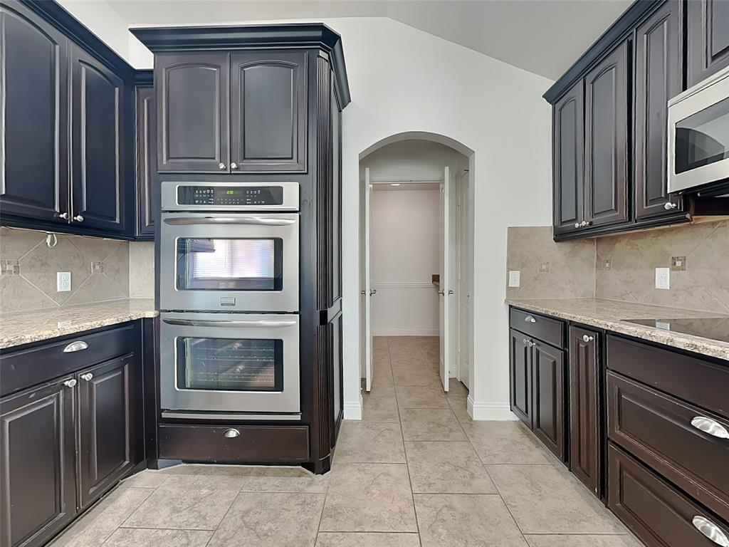 2065 Pontchartrain Drive