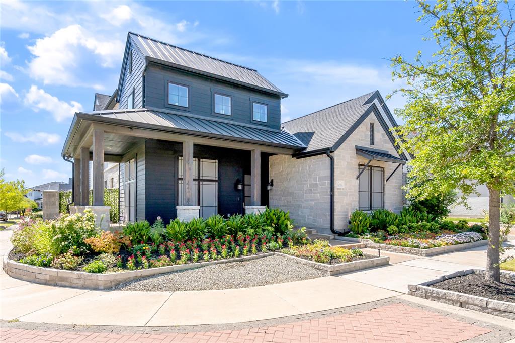 4723 Cypress Thorn Drive