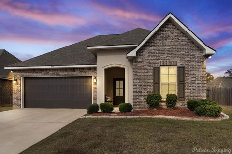 303 Pilatus Drive Shreveport LA 71106