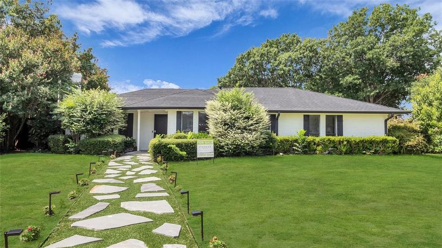 FOR SALE OR LEASE
Walk into your dream home displaying a completely refinished and thought out floor plan. This beautiful home boasts a brand new kitchen with new cabinetry with an induction stove and a waterfall sink that any kitchen aficionado would appreciate. 4 bedroom 3 baths, which includes a separated mother-in-law suite. And a gorgeous master bath totting a freestanding bathtub. Gorgeous modern light fixtures add to the recessed lighting. Cozy up by the wood burning fireplace and enjoy the comfort of a comfy home. Great, quiet neighborhood in a cult-de-sac with top notch Plano schools. Very large backyard with two areas to host. A separated outdoor atrium and another larger separate awning area for outside gatherings with a large grassy knoll surrounded by lots of beautiful trees and greenery. And to top it off there is an abundant fig tree filled with delicious fruit every late July.