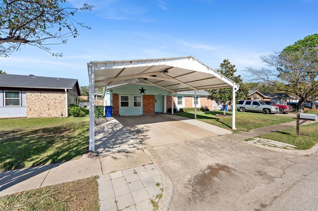 Freeway East Rev - Residential