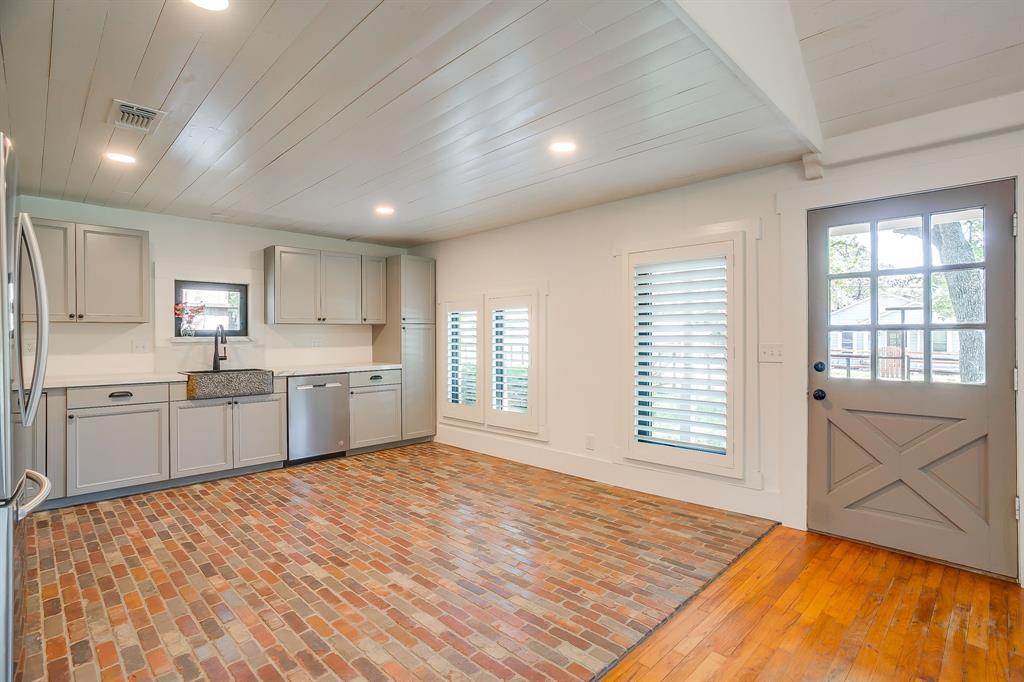 Hughes - Residential