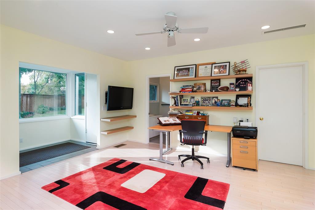 MIDWAY-NORTHWEST ESTATES - Residential