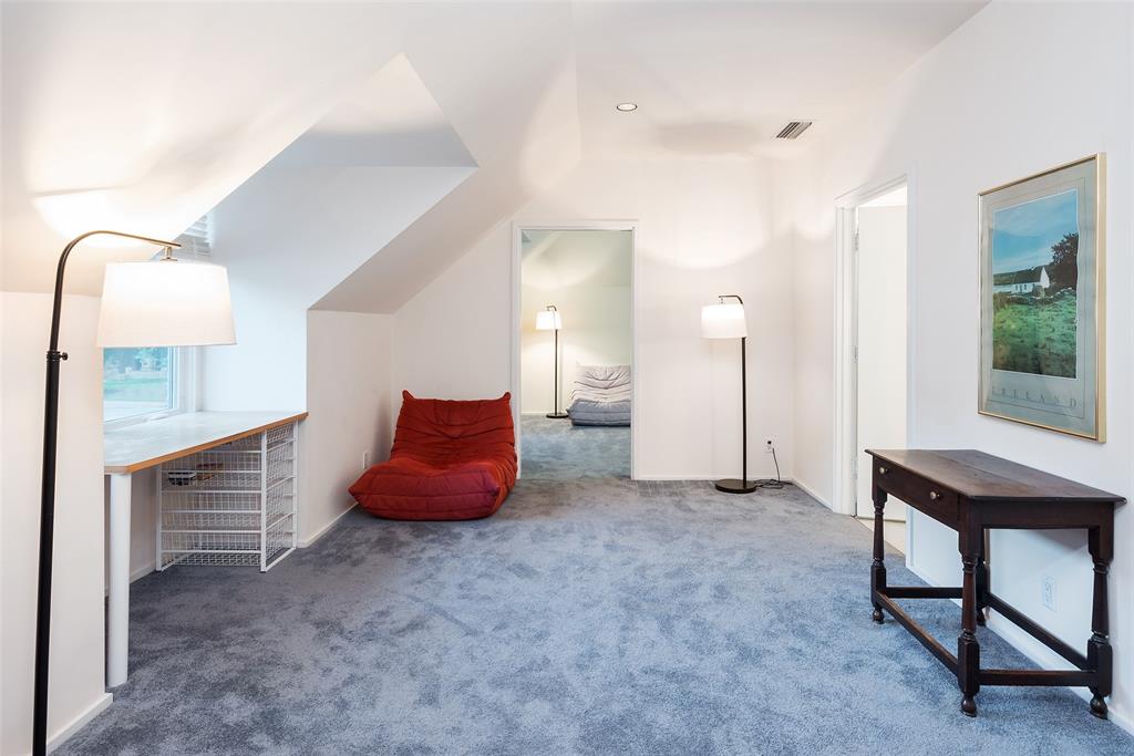 MIDWAY-NORTHWEST ESTATES - Residential