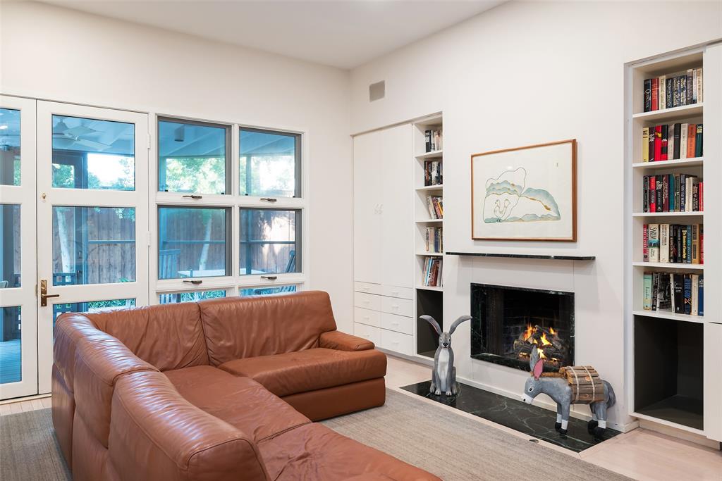 MIDWAY-NORTHWEST ESTATES - Residential