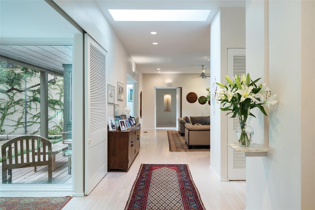 MIDWAY-NORTHWEST ESTATES - Residential