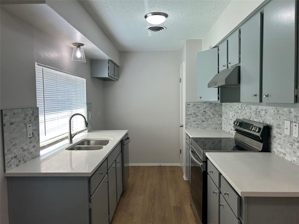 South Hills Park 02 - Residential