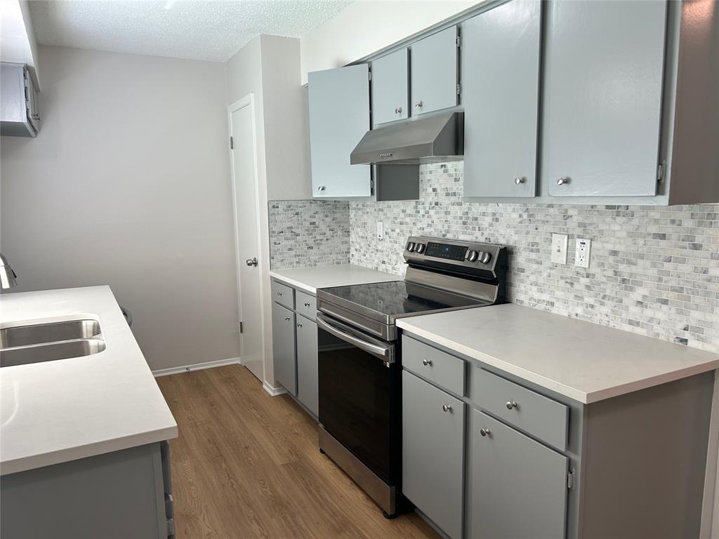 South Hills Park 02 - Residential