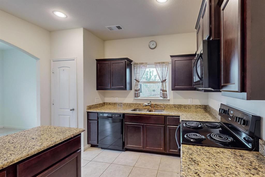 Sable Creek Add Ph II - Residential Lease