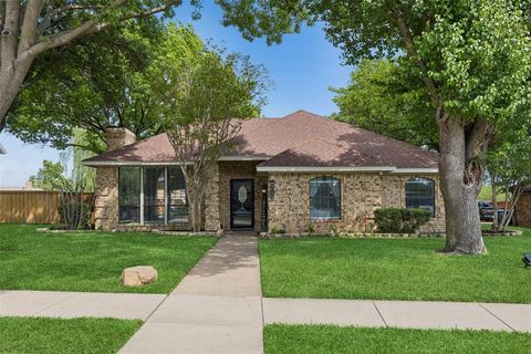 Photo of 5112 Park Lake Court, Sachse, TX 75048 (MLS # 21234803)