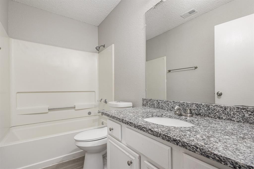 Heritage Square 04 Ph 02 - Residential