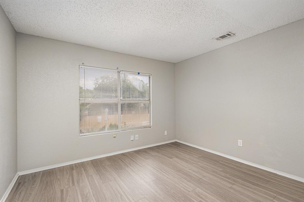 Heritage Square 04 Ph 02 - Residential