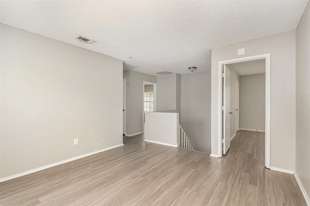 Heritage Square 04 Ph 02 - Residential