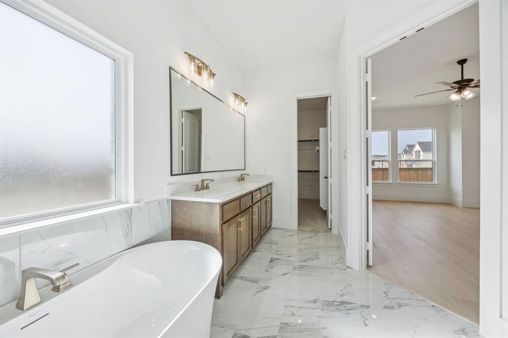 Kelly Ranch - Residential