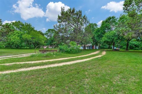 1455 N Joe Wilson Road Cedar Hill TX 75104