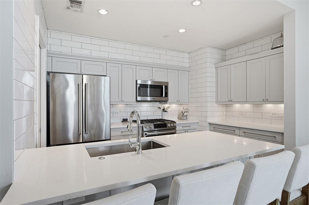 The Residences at Highlands - Residential