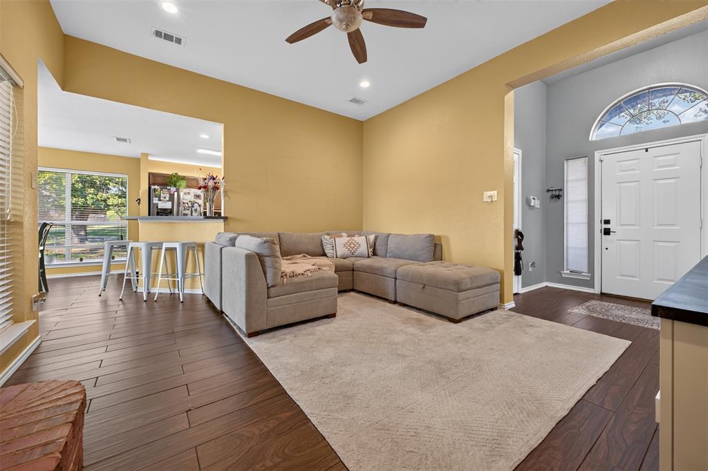 304 Daisy Road