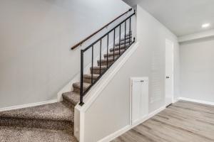 Warner Place - Residential Lease