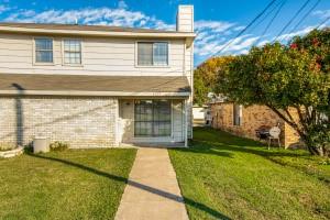 Warner Place - Residential Lease