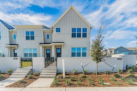 Photo of 2140 Village Walk Place, Aledo, TX 76008 (MLS # 21315318)