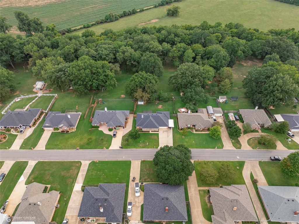 Benton, Louisiana 71006, United States, 4 Bedrooms Bedrooms, ,2 BathroomsBathrooms,Residential,Active,186746