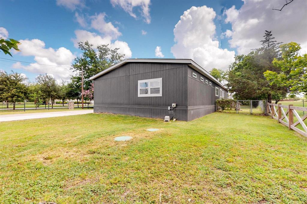 1721 Mesquite Valley Road