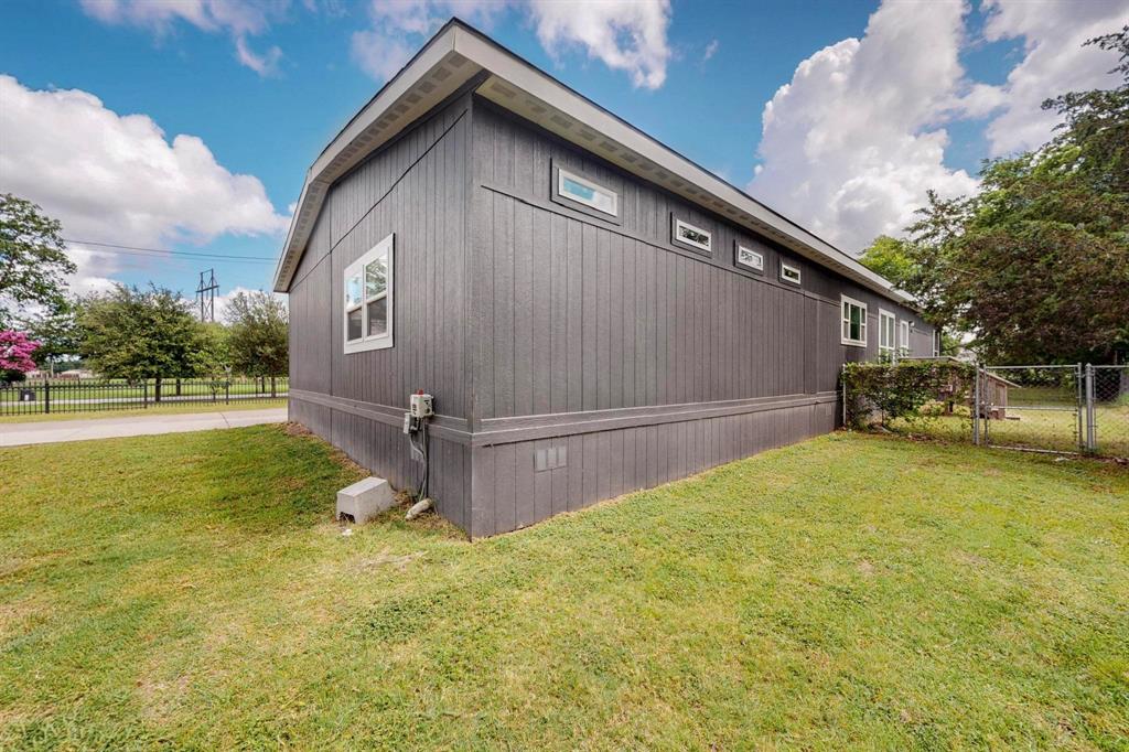 1721 Mesquite Valley Road