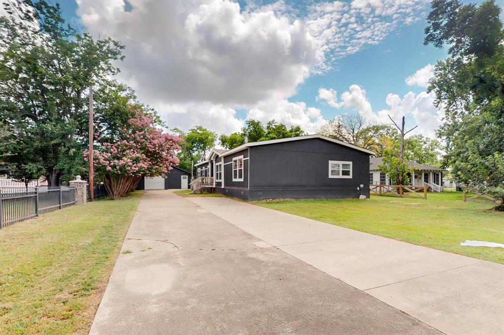 1721 Mesquite Valley Road