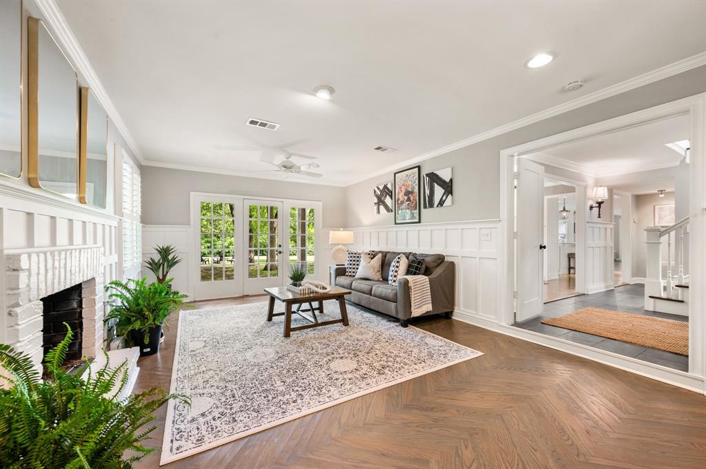 1041 Timber Lane