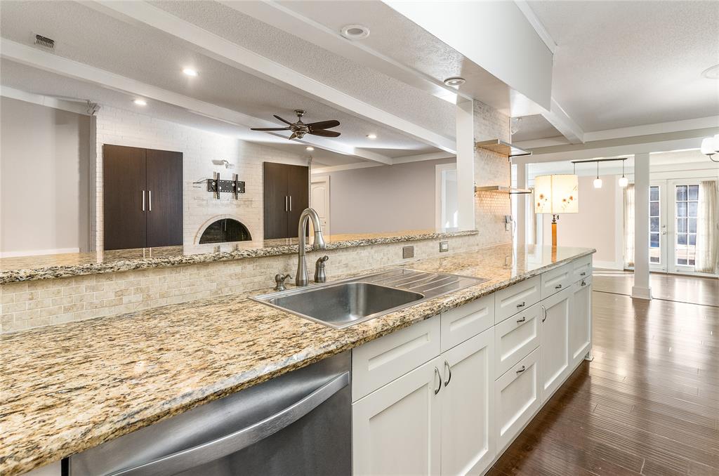 Royal Oaks Estates - Residential