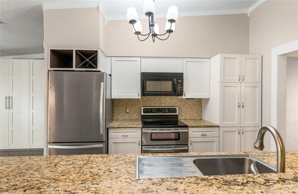 Royal Oaks Estates - Residential