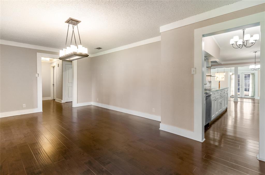 Royal Oaks Estates - Residential