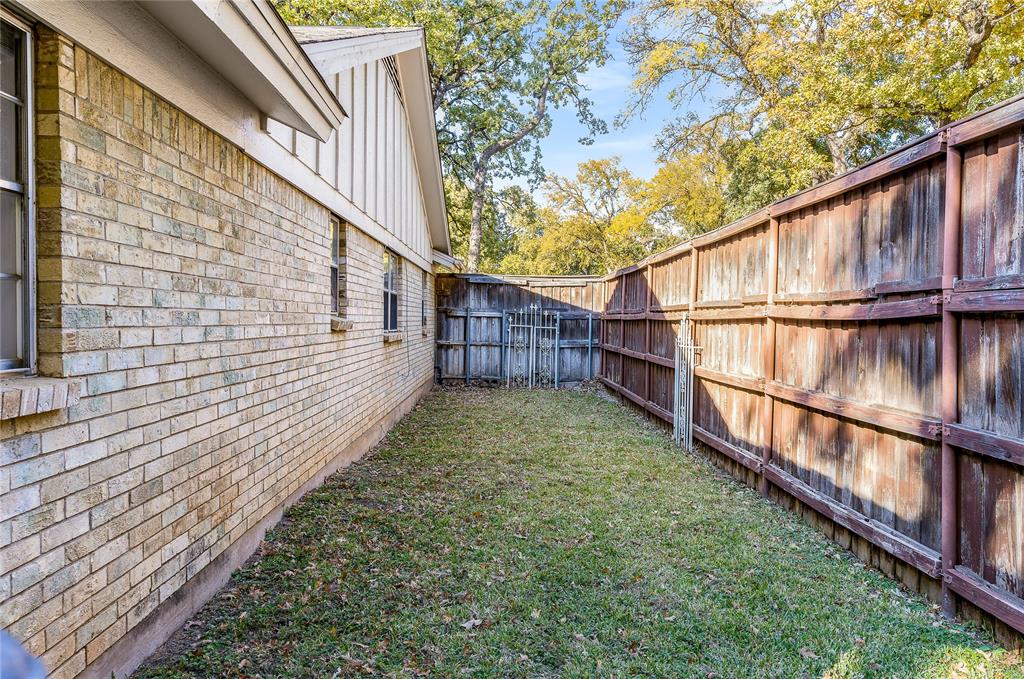 Royal Oaks Estates - Residential