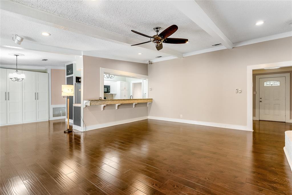 Royal Oaks Estates - Residential