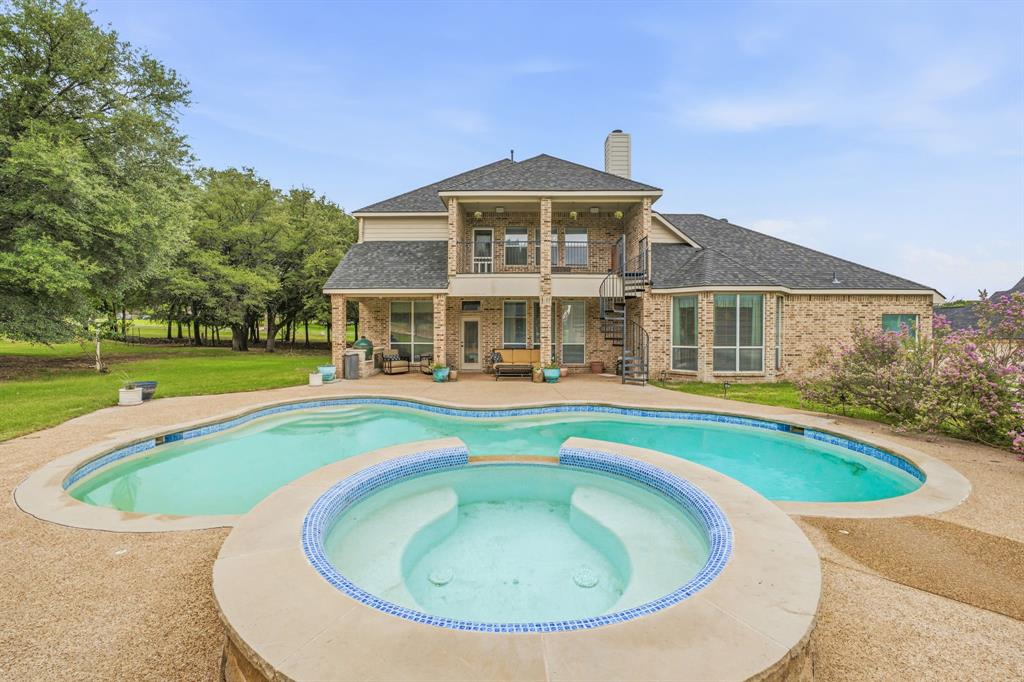 125 Rustling Elm Way