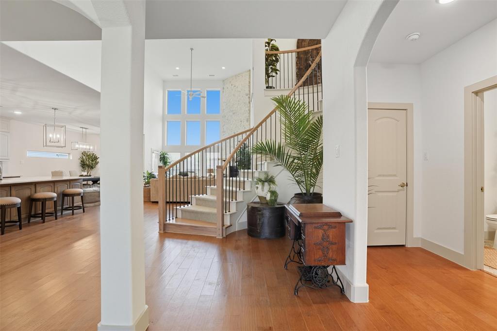 308 Lovett Lane