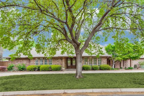 6812 Riverdale Drive Fort Worth TX 76132