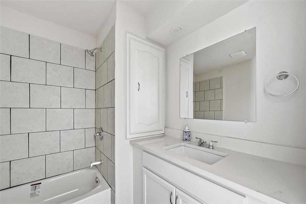 Hickory Hollow Add - Residential