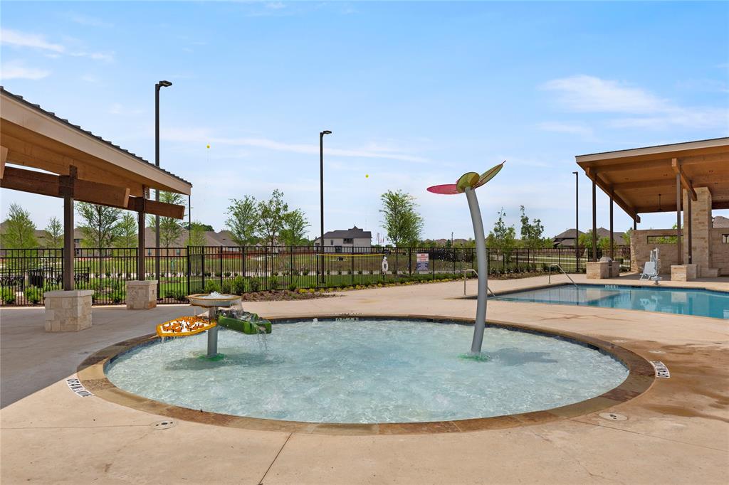 Edgewater - Residential