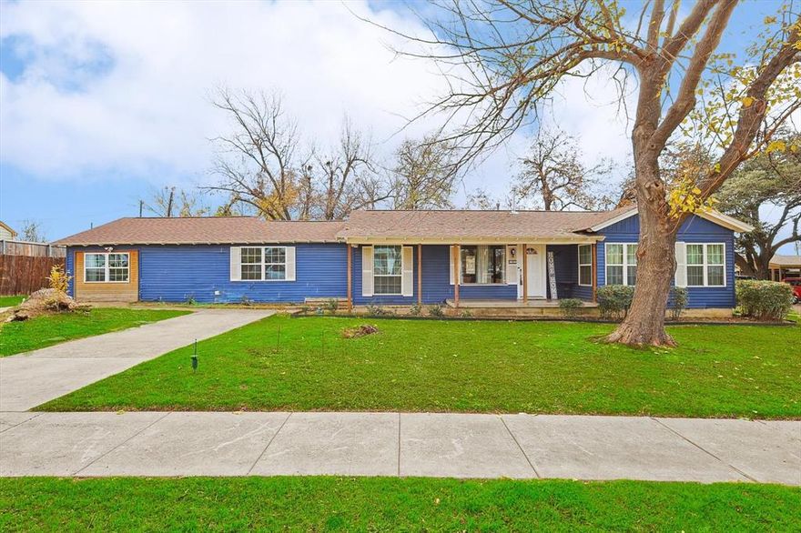 Holy living space batman! This beautiful home located in Westchester Estates is completely updated and ready for it's new owners. Offering 3 bedrooms, 2 bathrooms, 2 separate living areas and located on a corner lot. The spacious master bedroom is located on the other end of the house which offers plenty of privacy and has his and hers walk in closets. The newly redesigned kitchen offers updated cabinets, SS appliances and marble countertops. The second living space is perfect for a man cave or dual office which has its own private entrance to the patio. The oversized lot offers plenty of mature trees, an extended covered patio with seating area as well as plenty of grassed yard.