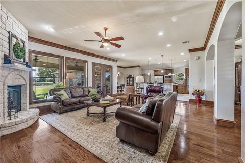 A home in Granbury