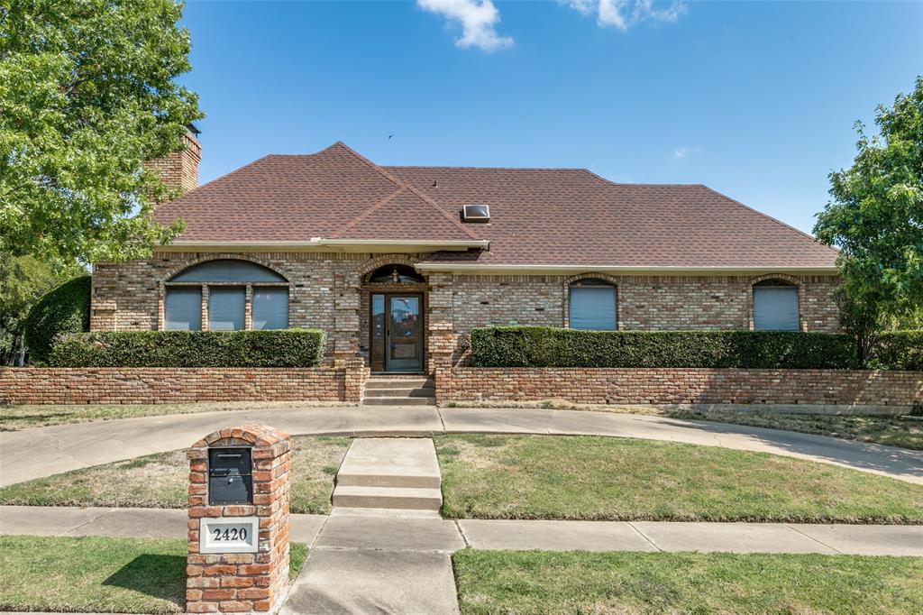 2420 Stonegate Drive N
