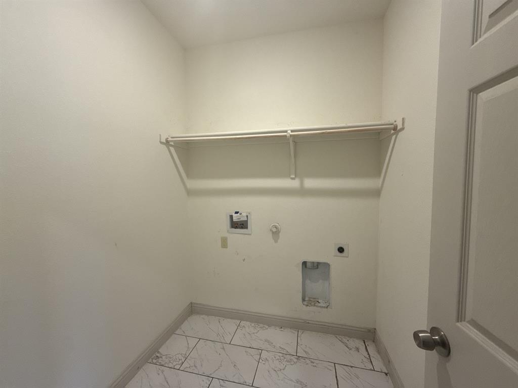 Towering Oaks Sub - Residential