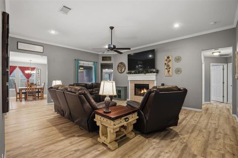 Tiny photo for 1035 Vinewood Avenue, Burleson, TX 76028 (MLS # 21198225)