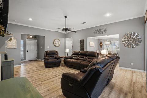 Tiny photo for 1035 Vinewood Avenue, Burleson, TX 76028 (MLS # 21198225)